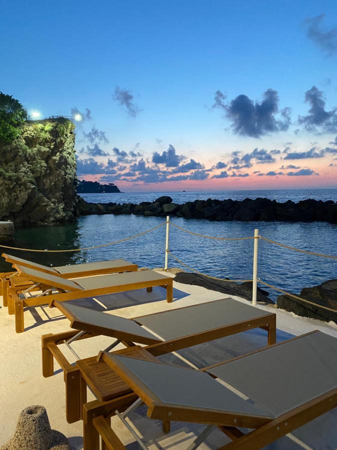 Pagoda Lifestyle Hotel Ischia Bagian luar foto