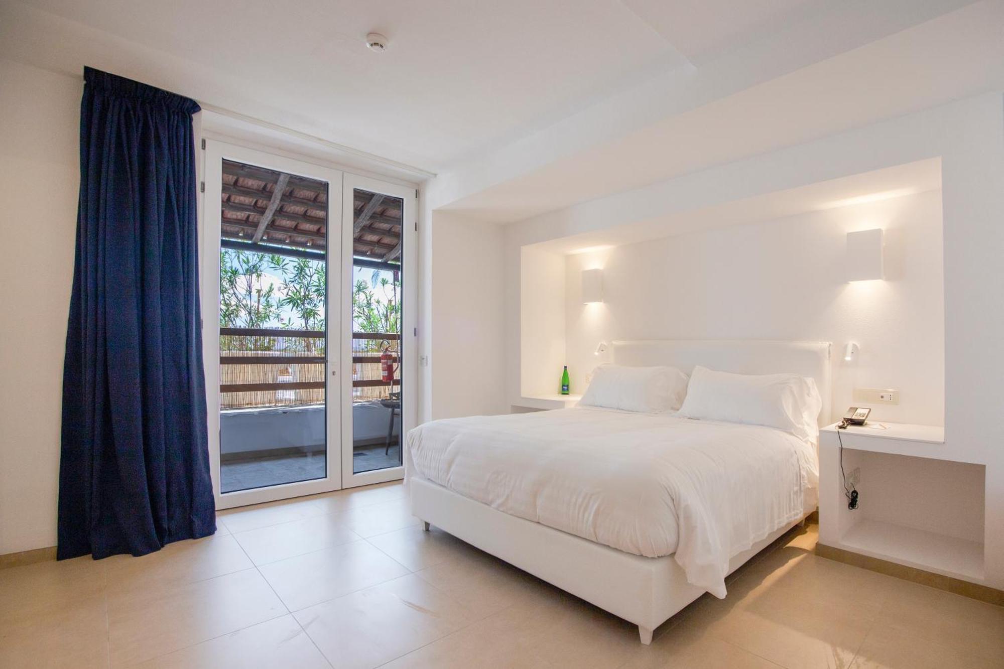 Pagoda Lifestyle Hotel Ischia Bagian luar foto